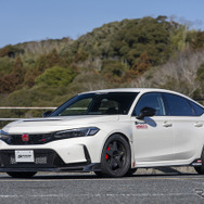 SPOON × HONDA CIVIC Type R