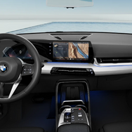 BMW X2 新型の「xDrive20d」（欧州仕様）