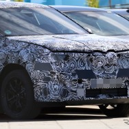 BMW X1 改良新型のプロトタイプ