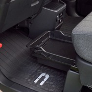 三菱 デリカミニ 新型