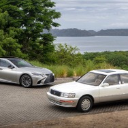 1990年のLS400と2019年のLS500