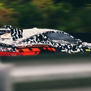 メルセデスAMGのコンセプトAMG GTトラックスポーツのプロトタイプ