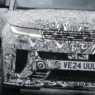 レンジローバー・スポーツSV 改良新型のプロトタイプ