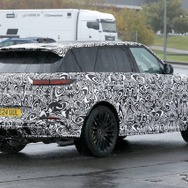 レンジローバー・スポーツSV 改良新型のプロトタイプ