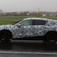 メルセデスAMG GLC 新型のプロトタイプ　