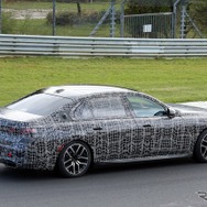 BMW 7シリーズ 改良新型のプロトタイプ