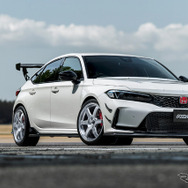 TE37 SAGA S-plus A.S.T. ブラッシュド × Honda シビック TYPE-R