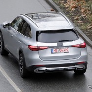 メルセデスベンツ GLC 改良新型のプロトタイプ