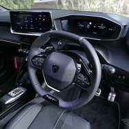 プジョー208 GT HYBRID