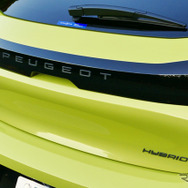 プジョー208 GT HYBRID
