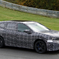 BMW iX3 M のプロトタイプ