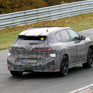 BMW iX3 M のプロトタイプ