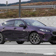 BMW 220dグランクーペ