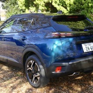 プジョー 2008 GT Hybrid