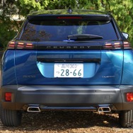 プジョー 2008 GT Hybrid