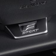 レクサス RZ550e F SPORT