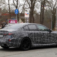 BMW M5 改良新型のプロトタイプ