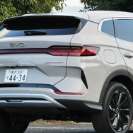 BYD シーライオン6