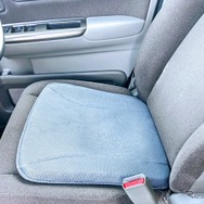 純正シートのままで快適化！ 運転がラクになるシートクッション最新事情～Weeklyメンテナンス～