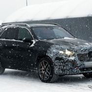 メルセデスAMG GLE53 改良新型のプロトタイプ