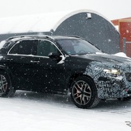 メルセデスAMG GLE53 改良新型のプロトタイプ