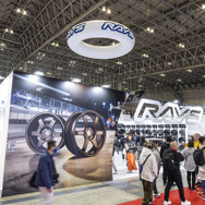 RAYSブース…東京オートサロン2026