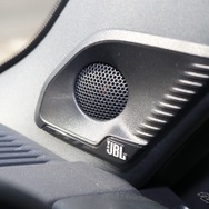 ランクル250を純正風のまま高音質化する最短ルート［car audio newcomer］by サウンドエボリューション ログオン