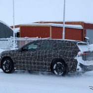 BMW iX3 M 量産型のプロトタイプ