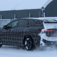 BMW iX3 M 量産型のプロトタイプ
