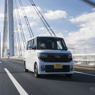 日産『ルークス AUTECH LINE』