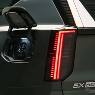 ボルボ EX60