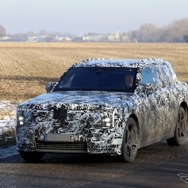 ロールスロイスの新型電気SUV プロトタイプ