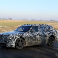 ロールスロイスの新型電気SUV プロトタイプ
