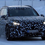 メルセデスAMG GT SUV 市販型プロトタイプ