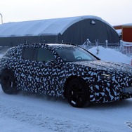 メルセデスAMG GT SUV 市販型プロトタイプ