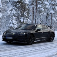 ポルシェ タイカンRS GT プロトタイプ