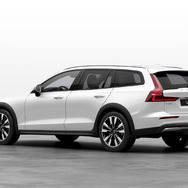 ボルボ V60クロスカントリー ウルトラ B5 AWD クラシックエディション