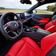 BMW M5ツーリング 現行