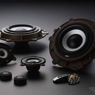 BEWITH Platinum Voice ポルシェ『 911』（992 系）対応モデル「Pt.992/6」※画像は製品イメージを表現したものです。キーは撮影用小物で製品には含まれません。
