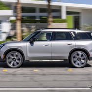 MINI カントリーマン S ALL4