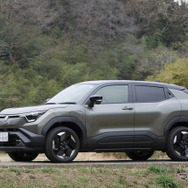 スズキ eビターラ Z 4WD