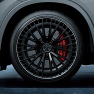メルセデスAMG GLC 43 4MATIC の「エディション ナイトカーボン」