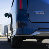 日産『セレナ AUTECH SPORTS SPEC』