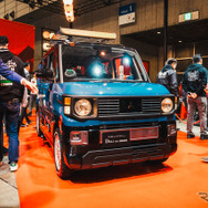 東京オートサロン2026の三菱ブースに展示された「DAMD DELICA MINI DALI」
