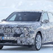 BMW iX1 次期型のプロトタイプ