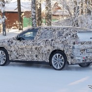 BMW iX1 次期型のプロトタイプ