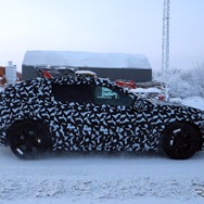 メルセデス AMG GT SUV プロトタイプ　スクープ写真