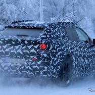 メルセデス AMG GT SUV プロトタイプ　スクープ写真