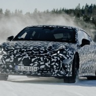 メルセデスAMG GT 4ドアクーペ 新型（プロトタイプ）
