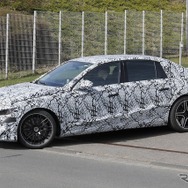 メルセデスAMG EクラスEQ プロトタイプ　